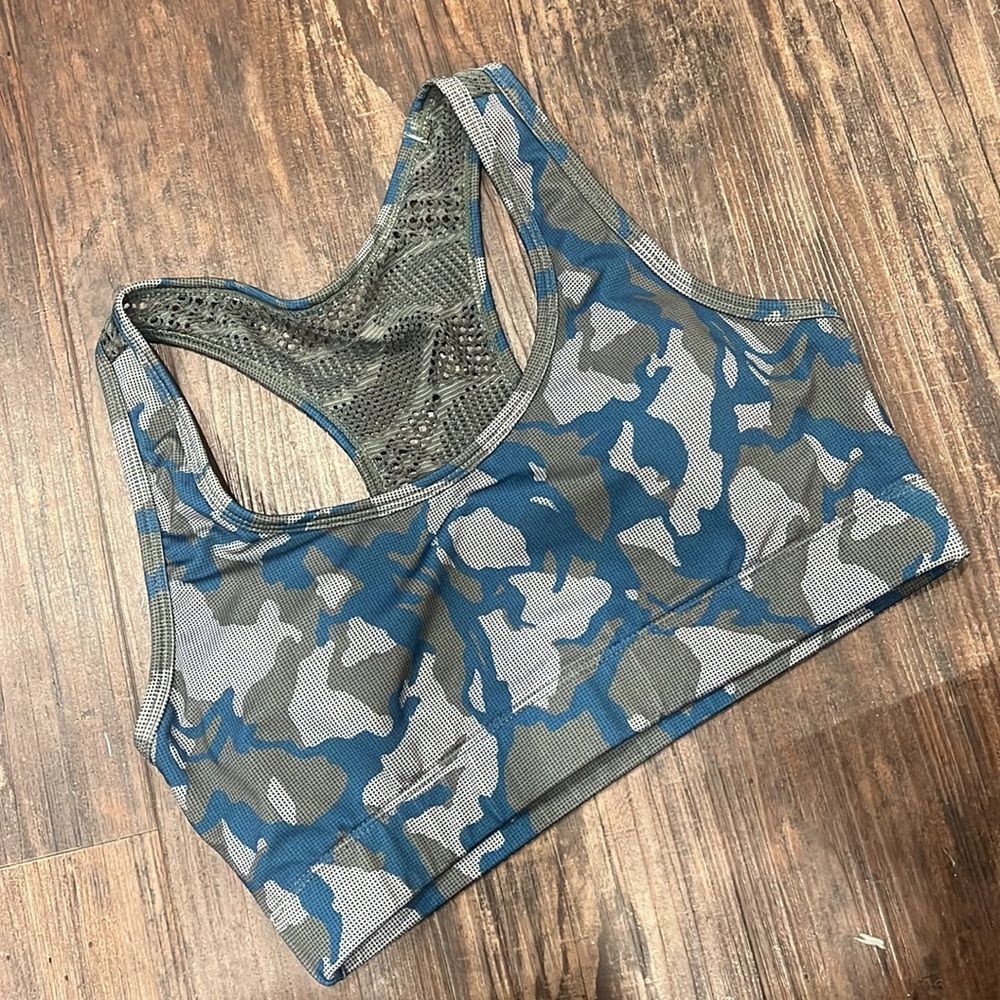 Zyia athletic sports bra womens small athleisure workout bra gym Camo green bra - Picture 2 of 7